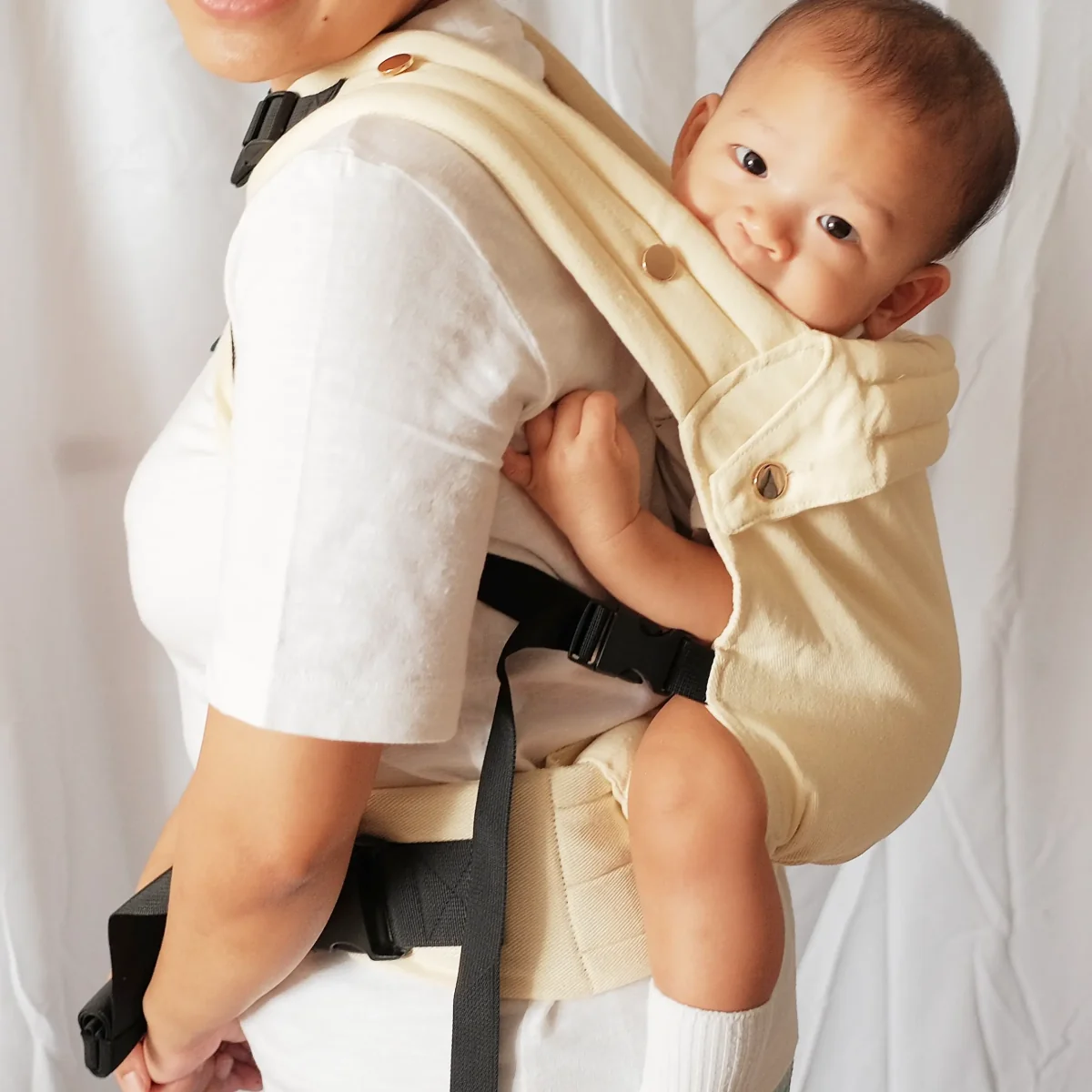 Versatile Carrying Options